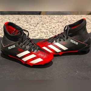 Adidas PREDATORS soccer cleats